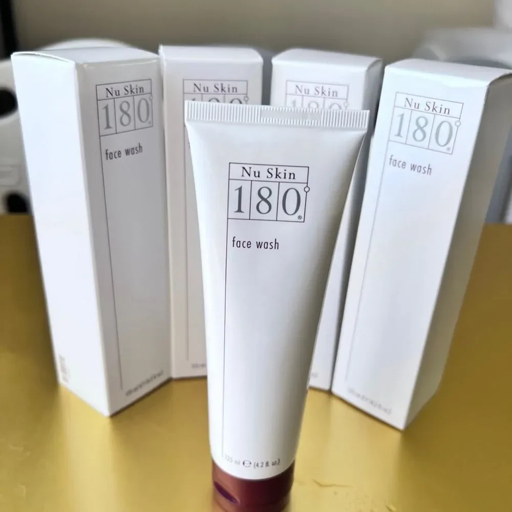 Two 180 Face Wash - Picture 9 of 14